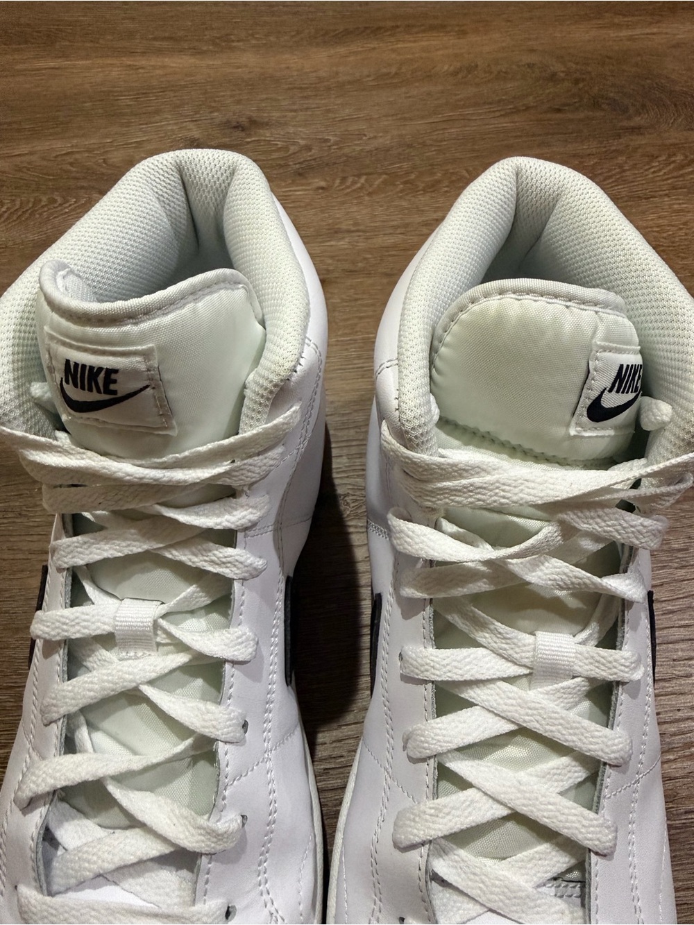 Nike Men's Court Royale 2 Mid High Top Casual Sneakers White Size 10 - Picture 6 of 12